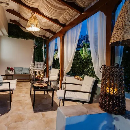 Aria Apartment